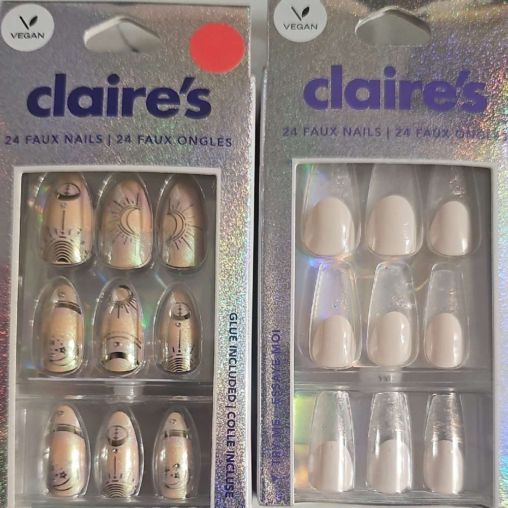 Claire's Holographic and Cream Faux Nail Set